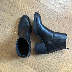 Zara leather black booties